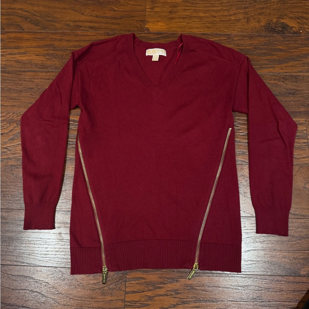 {MICHAEL Michael Kors}V-neck Sweater With Side Gold Zippers